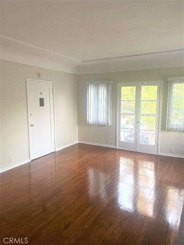 141 N Bonnie Avenue 3, Pasadena, CA 91106