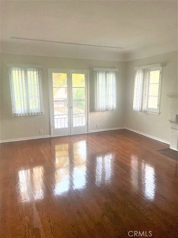 141 N Bonnie Avenue 3, Pasadena, CA 91106