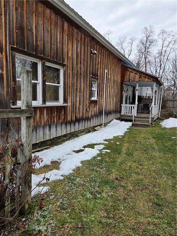 110 Clarence Howe Road, Pittsfield, NY 13411