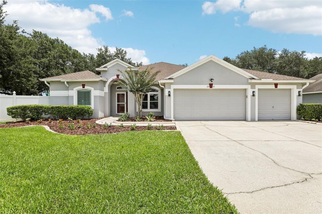 2025 WINTERMERE POINTE DRIVE, Winter Garden, FL 34787
