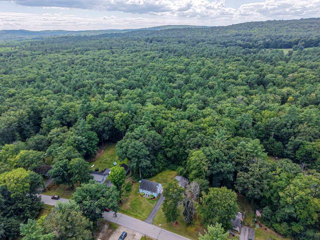 69 Forest Lane, Boscawen, NH 03303