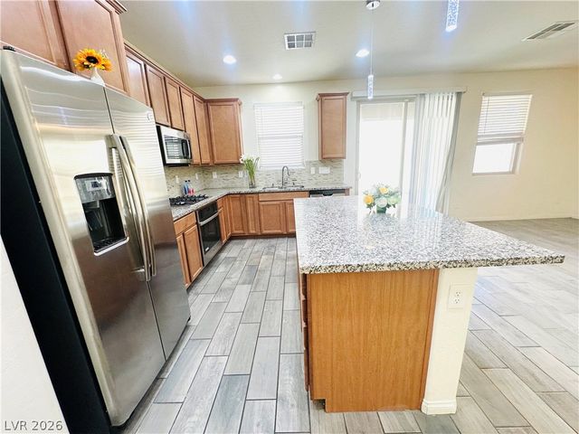 12525 Skylight View Street, Las Vegas, NV 89138