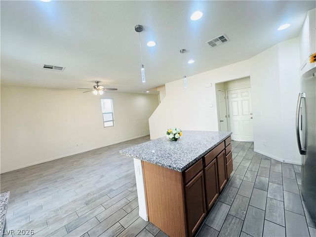12525 Skylight View Street, Las Vegas, NV 89138