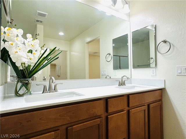 12525 Skylight View Street, Las Vegas, NV 89138