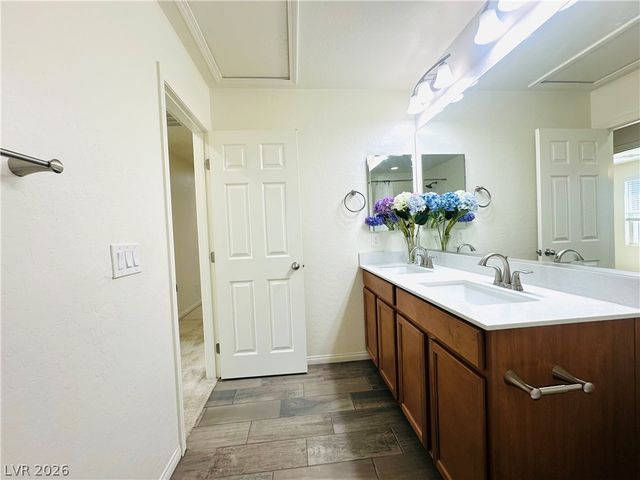 12525 Skylight View Street, Las Vegas, NV 89138