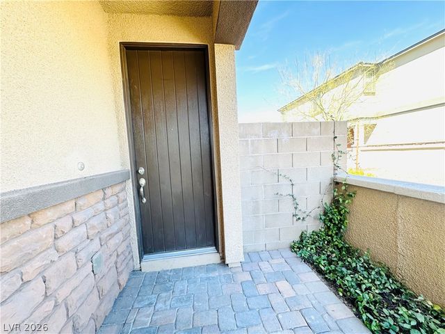 12525 Skylight View Street, Las Vegas, NV 89138