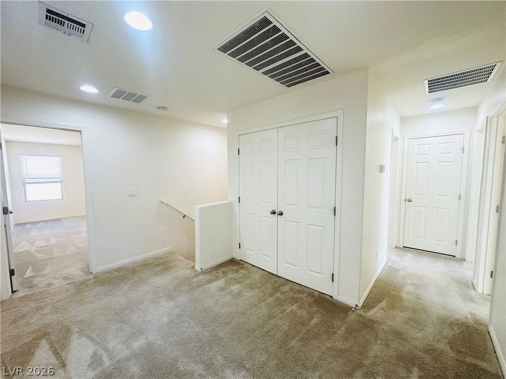 Image 21 of property listing at 12525 Skylight View Street, Las Vegas, NV 89138