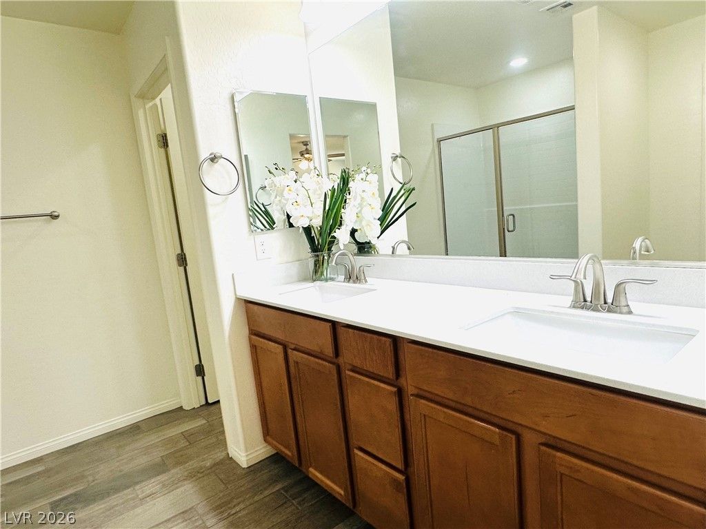 Image 30 of property listing at 12525 Skylight View Street, Las Vegas, NV 89138