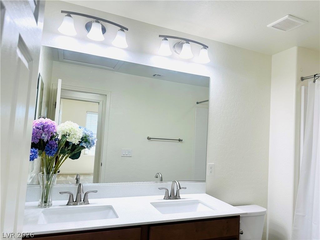 Image 44 of property listing at 12525 Skylight View Street, Las Vegas, NV 89138