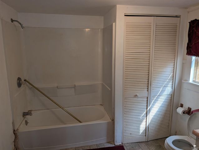 318 12th Street, Ogden, KS 66517