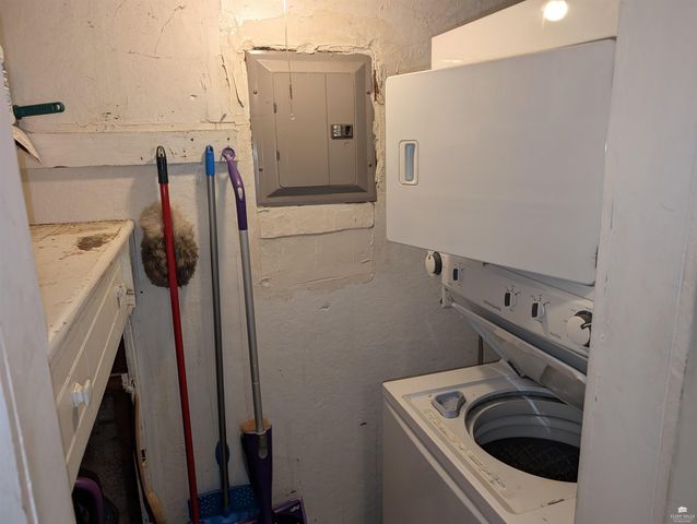 318 12th Street, Ogden, KS 66517