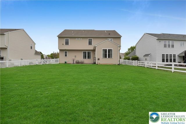 8595 Pathfinder Road, Upper Macungie Twp, PA 18031
