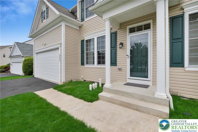 8595 Pathfinder Road, Upper Macungie Twp, PA 18031
