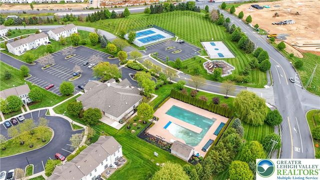 8595 Pathfinder Road, Upper Macungie Twp, PA 18031
