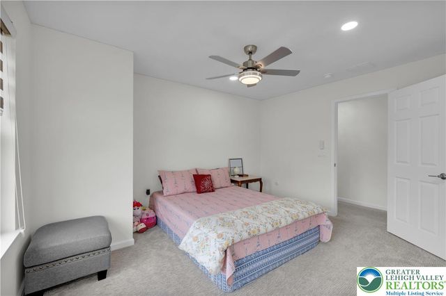 8595 Pathfinder Road, Upper Macungie Twp, PA 18031