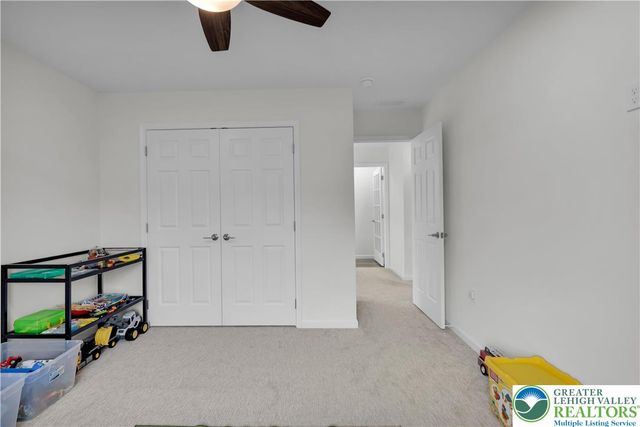 8595 Pathfinder Road, Upper Macungie Twp, PA 18031