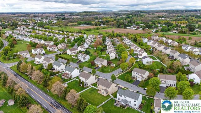 8595 Pathfinder Road, Upper Macungie Twp, PA 18031