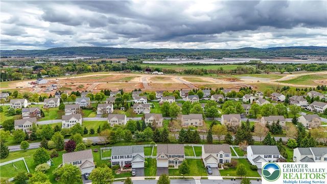 8595 Pathfinder Road, Upper Macungie Twp, PA 18031
