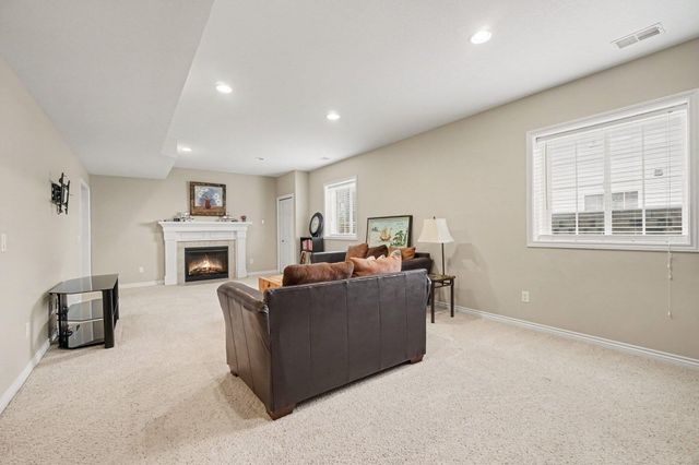 7875 Reindeer Street, Portage City, MI 49002