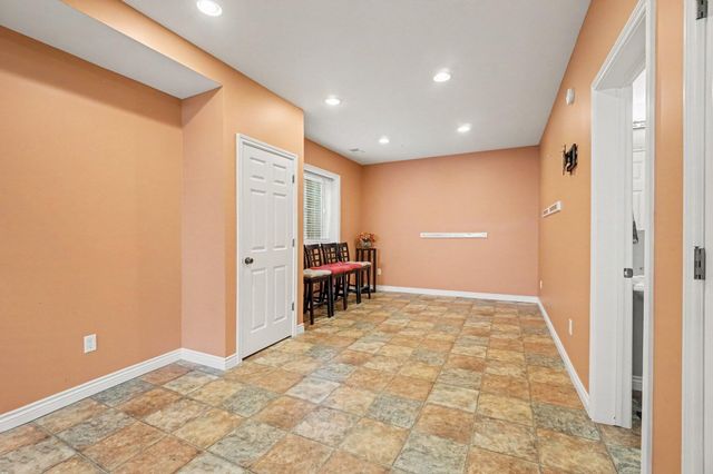 7875 Reindeer Street, Portage City, MI 49002