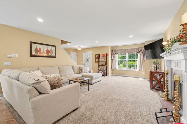 7875 Reindeer Street, Portage City, MI 49002
