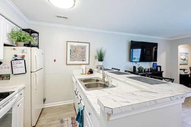 4462 Little River Inn Ln Apt 803, Little River, SC 29566