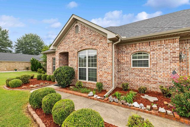 35 Joshua Circle, Conway, AR 72032