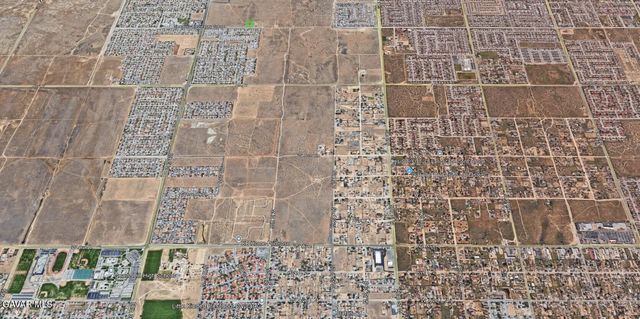 5701 W Avenue J8, Lancaster, CA 93536