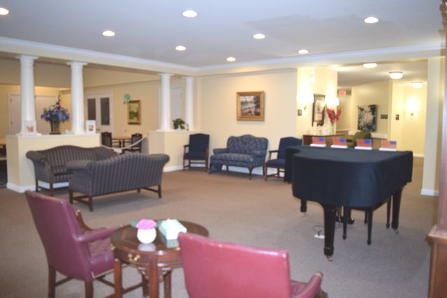 801 N Mclean Boulevard 258, Elgin, IL 60123