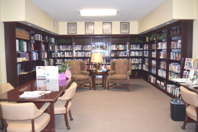 801 N Mclean Boulevard 258, Elgin, IL 60123