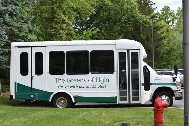 801 N Mclean Boulevard 258, Elgin, IL 60123