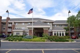 801 N Mclean Boulevard 258, Elgin, IL 60123