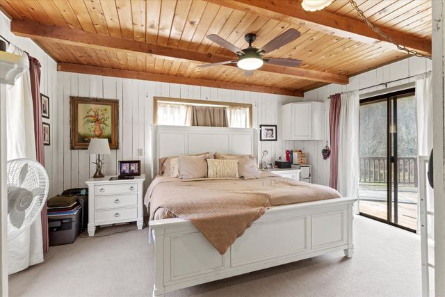 928 N Old Stage Road, Wolf Creek, OR 97497