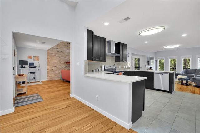 134 Broadwater Court, Waleska, GA 30183