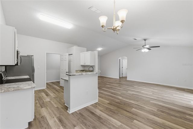 14185 SW 28TH LANE, Ocala, FL 34481