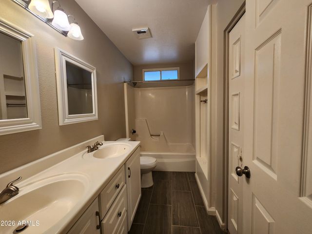 1116 E REDFIELD Road, Tempe, AZ 85283