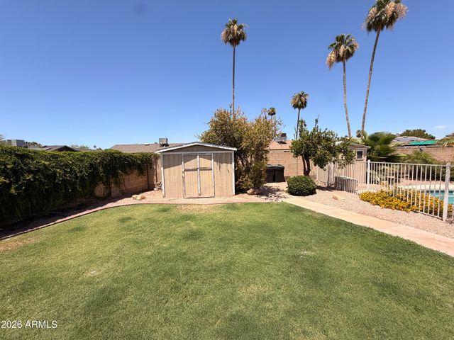 1116 E REDFIELD Road, Tempe, AZ 85283