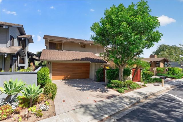 4 Woodhaven, Laguna Niguel, CA 92677