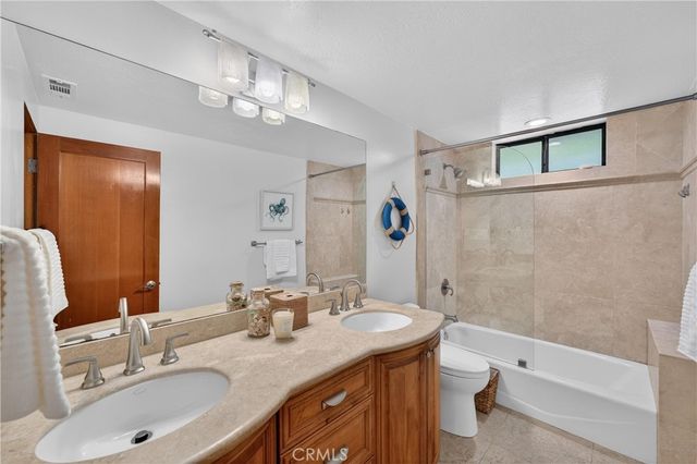 4 Woodhaven, Laguna Niguel, CA 92677