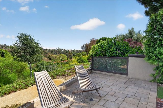4 Woodhaven, Laguna Niguel, CA 92677