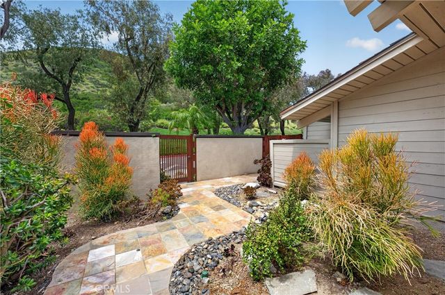 4 Woodhaven, Laguna Niguel, CA 92677