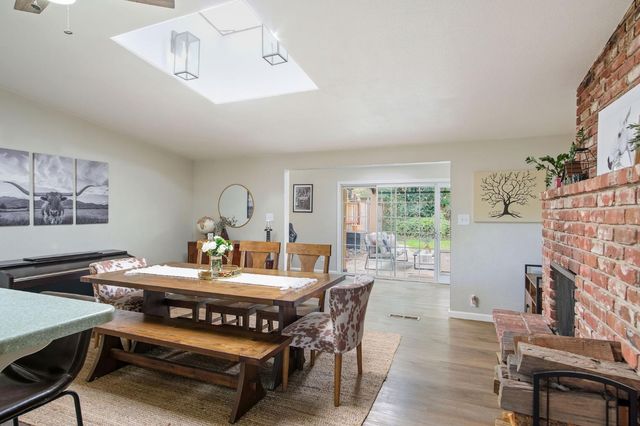 2166 Park Ridge Dr, Riverbank, CA 95367