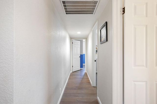 2166 Park Ridge Dr, Riverbank, CA 95367