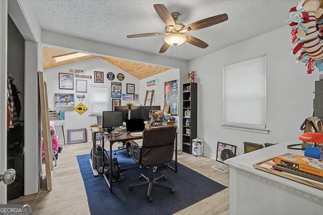 140 Pinnacle Way, Carrollton, GA 30117