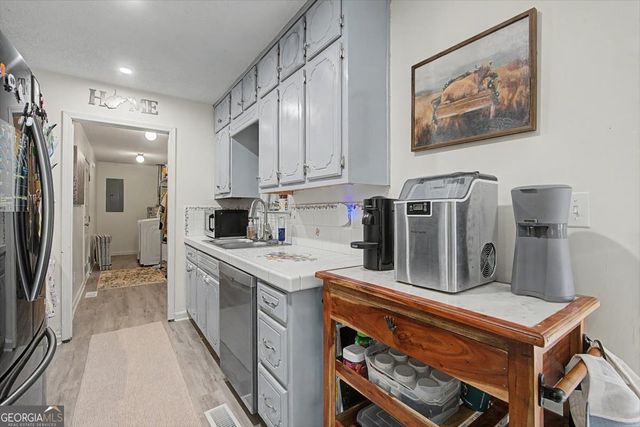 140 Pinnacle Way, Carrollton, GA 30117