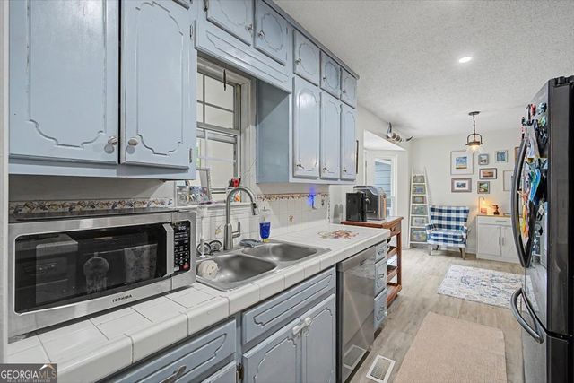 140 Pinnacle Way, Carrollton, GA 30117