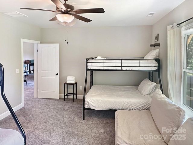 1105 Falls View Drive, Bryson City, NC 28713