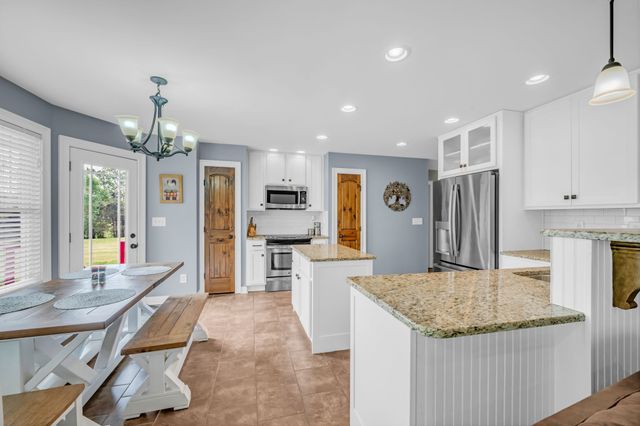 2661 Spencer Mill Rd, Bon Aqua, TN 37025