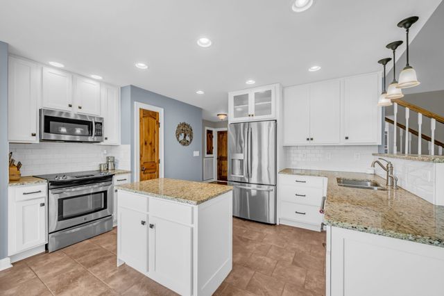 2661 Spencer Mill Rd, Bon Aqua, TN 37025