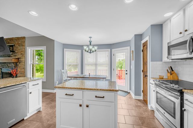 2661 Spencer Mill Rd, Bon Aqua, TN 37025